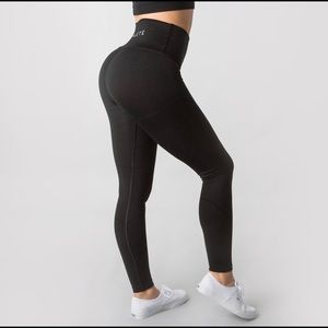 Alphalete R6 Leggings Black